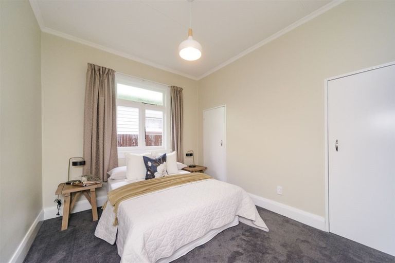 Photo of property in 30 Lyndhurst Street, Takaro, Palmerston North, 4412