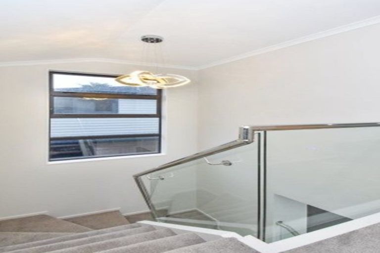 Photo of property in 10b Rothery Road, Hillpark, Auckland, 2102