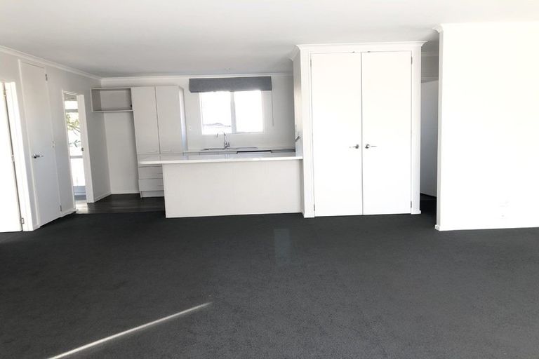 Photo of property in 15 Udall Place, Bucklands Beach, Auckland, 2014