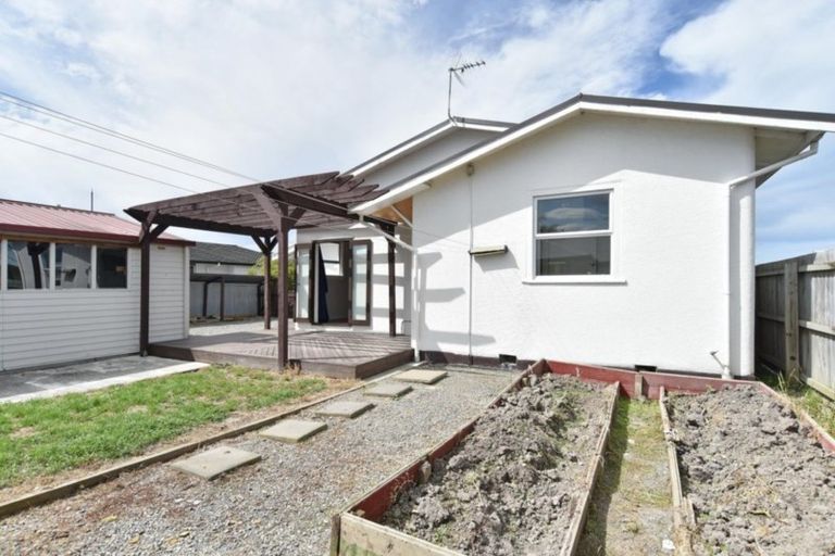 Photo of property in 65b Bush Street, Rangiora, 7400