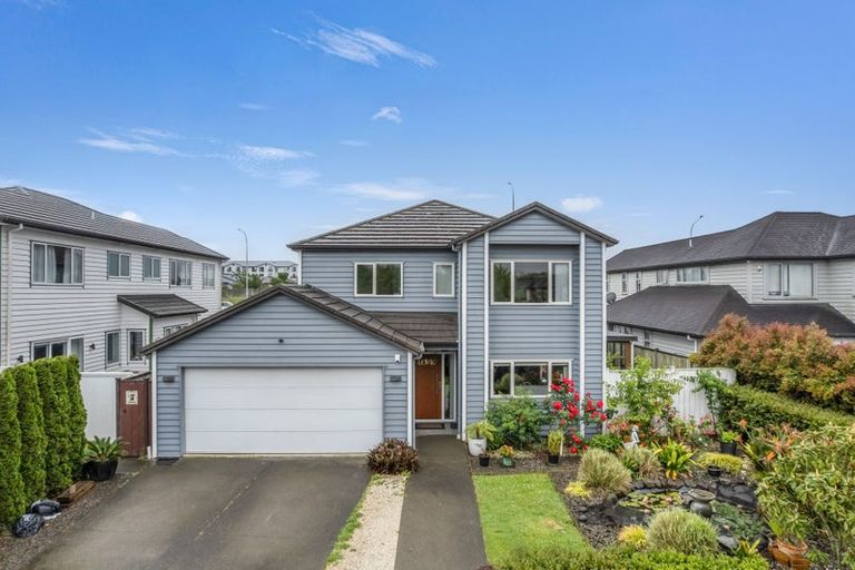 Photo of property in 33 Pickaberry Avenue, Karaka, Papakura, 2113