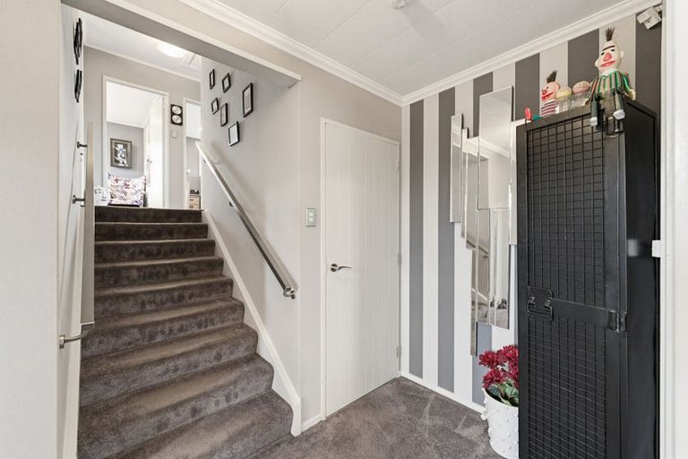 Photo of property in 9 Thames Street, Gore, 9710