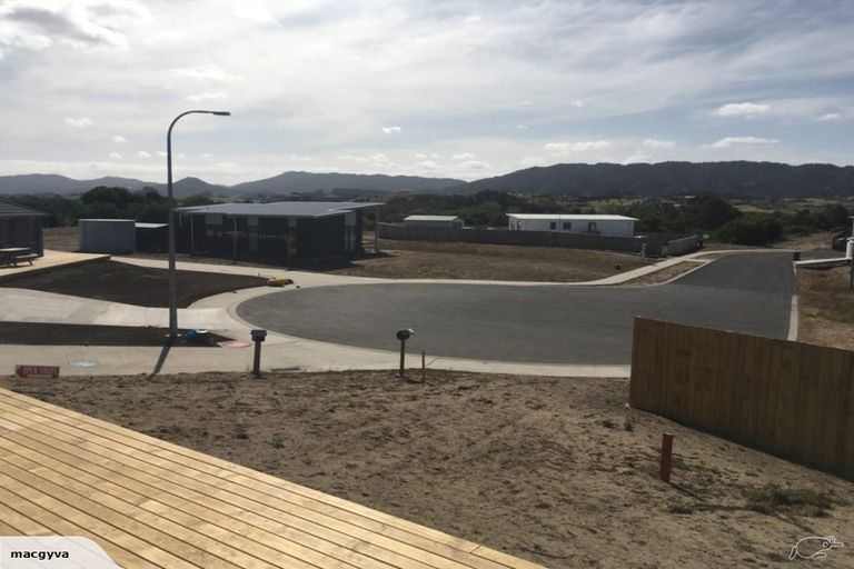 Photo of property in 30 Northcoast Place, Mangawhai Heads, Mangawhai, 0505