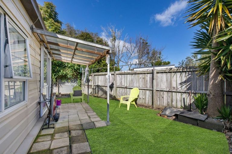 Photo of property in 8 Rollerson Street, Papakura, 2110