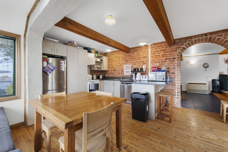 Photo of property in 33 Eastbourne Street, Caversham, Dunedin, 9012