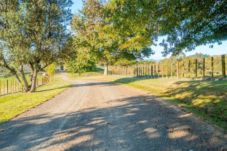 Photo of property in 1818 Dartmoor Road, Dartmoor, Napier, 4186