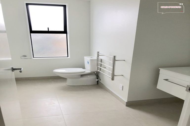 Photo of property in 5 Battalion Drive, Papakura, 2110