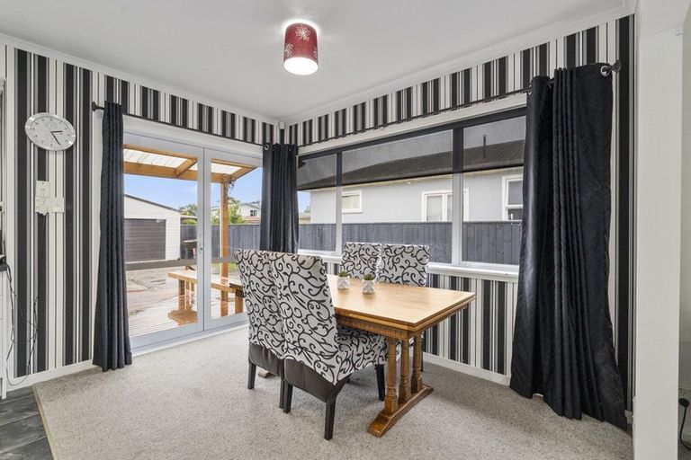 Photo of property in 44 Birmingham Street, Takaro, Palmerston North, 4412