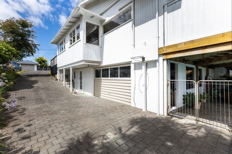 Photo of property in 15 Rawhiti Street, Vogeltown, New Plymouth, 4310