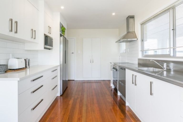 Photo of property in 5 Worcester Street, Taradale, Napier, 4112