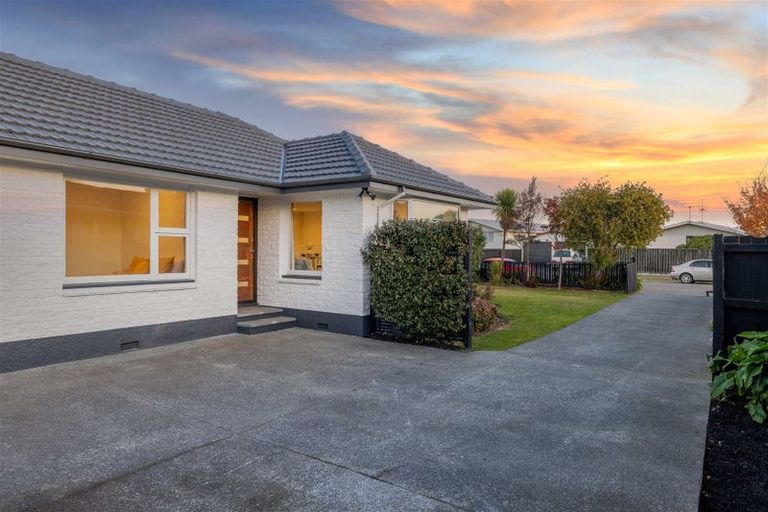 Photo of property in 79 Woolley Street, Avondale, Christchurch, 8061