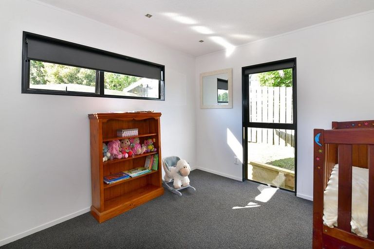 Photo of property in 42 Brian Crescent, Stanmore Bay, Whangaparaoa, 0932