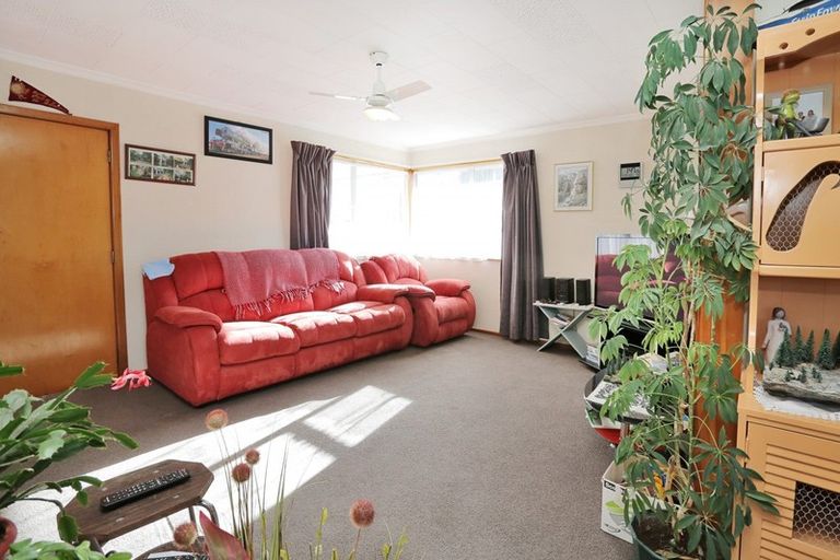 Photo of property in 76 Paterson Street, Grasmere, Invercargill, 9810