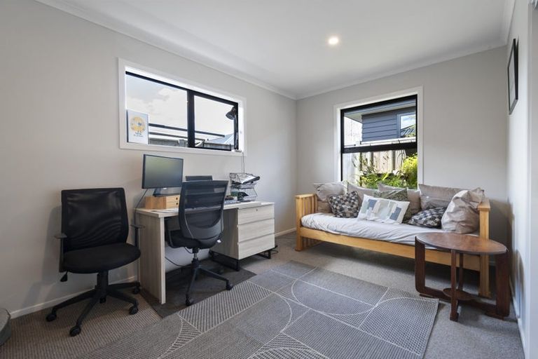 Photo of property in 32 Varsity Heights, Fitzherbert, Palmerston North, 4410