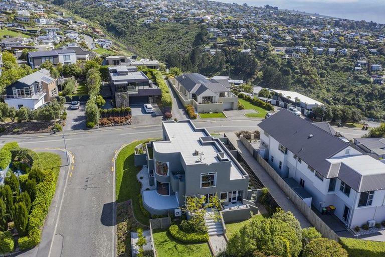 Photo of property in 67 Glenstrae Road, Redcliffs, Christchurch, 8081