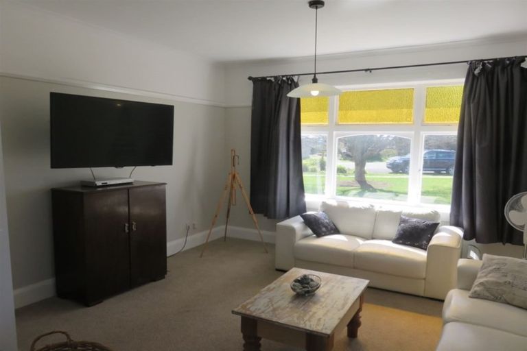 Photo of property in 12 Connolly Street, Geraldine, 7930