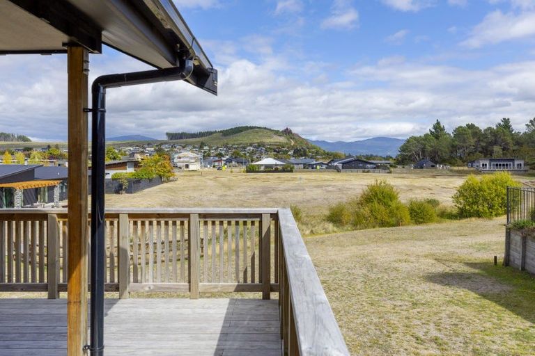 Photo of property in 30 John Norrie Place, Motuoapa, Turangi, 3382