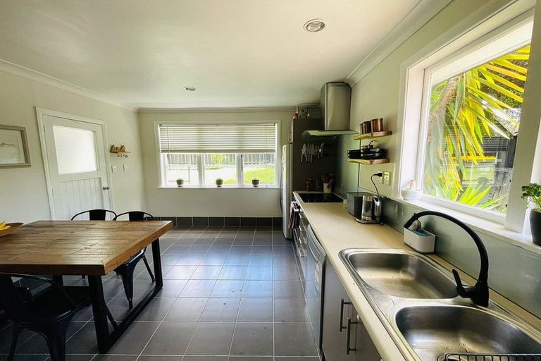 Photo of property in 6/331 Royal Road, Massey, Auckland, 0614