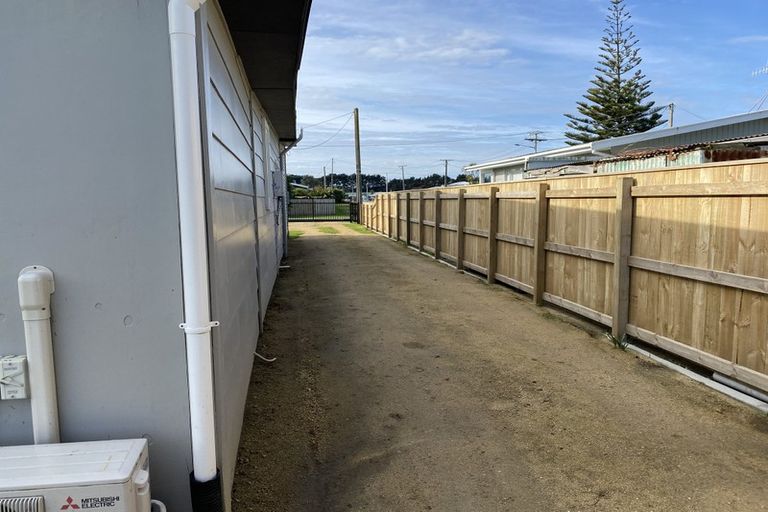 Photo of property in 8 Norton Street, Foxton Beach, Foxton, 4815