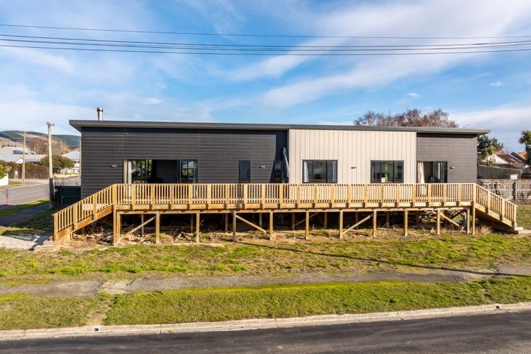 Photo of property in 22 Ajax Street, Milton, 9220