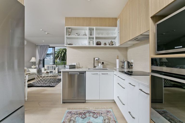 Photo of property in 3/388 Hibiscus Coast Highway, Orewa, 0931