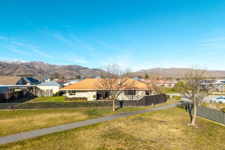 Photo of property in 13 Hotop Place, Cromwell, 9310
