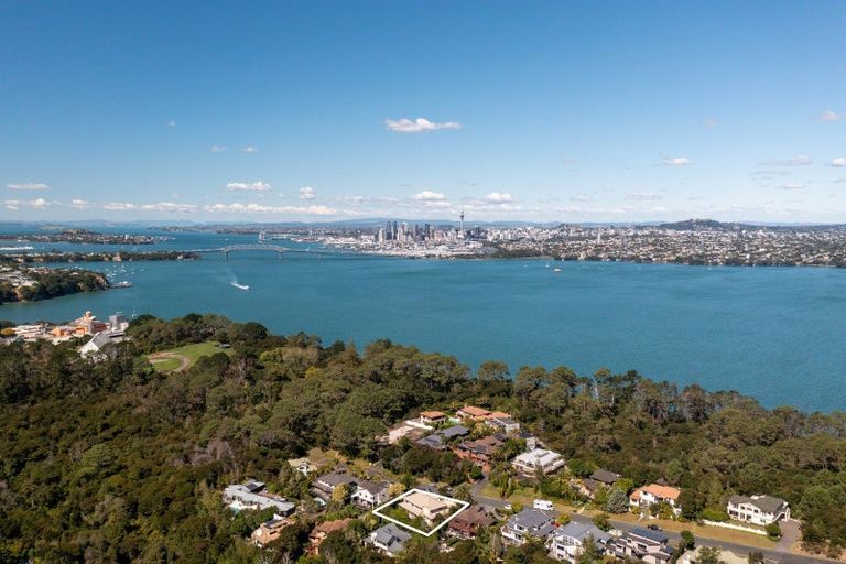 Photo of property in 128 Onetaunga Road, Chatswood, Auckland, 0626