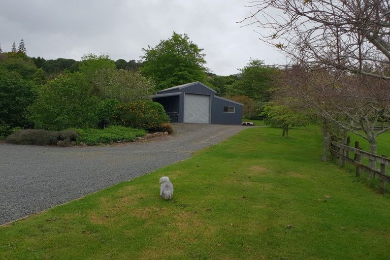 Photo of property in 600 Ponga Road, Opaheke, Papakura, 2584