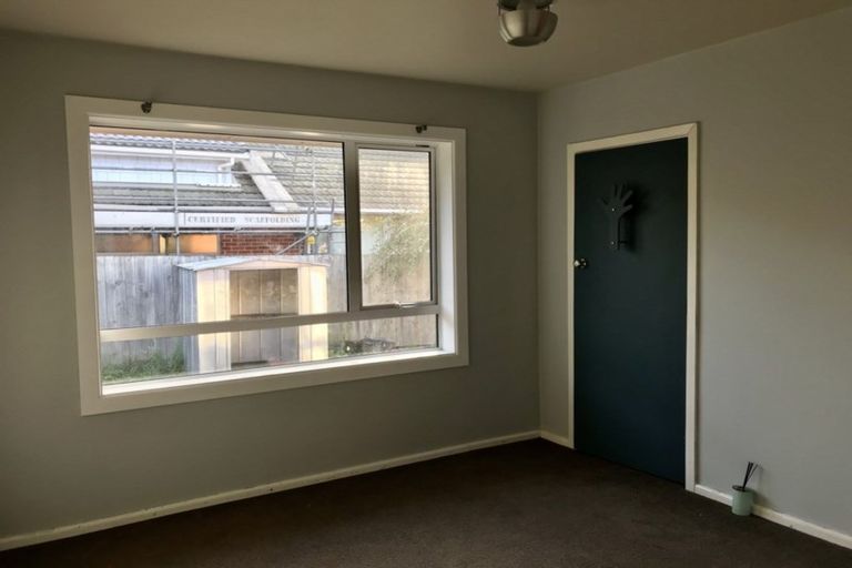 Photo of property in 2/58 Brookside Terrace, Bryndwr, Christchurch, 8053