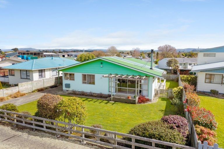 Photo of property in 6 Tudor Road, Pahiatua, 4910