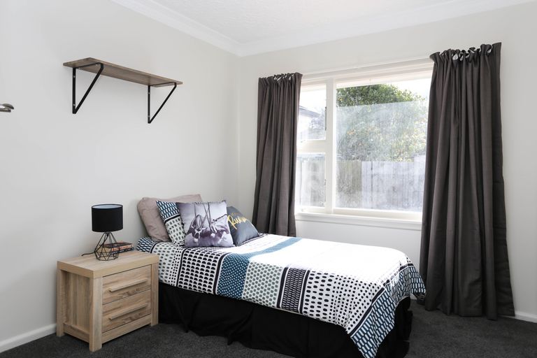 Photo of property in 4 Cromer Place, New Brighton, Christchurch, 8062