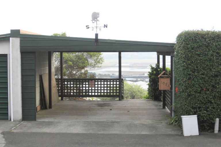 Photo of property in 108a Chaucer Road, Hospital Hill, Napier, 4110