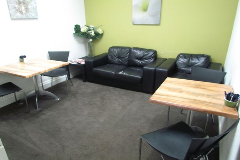 Photo of property in 8 Bannister Court, Masterton, 5810