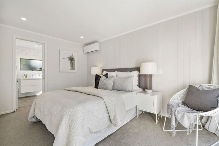 Photo of property in 3/9 Brian Avenue, Forrest Hill, Auckland, 0620