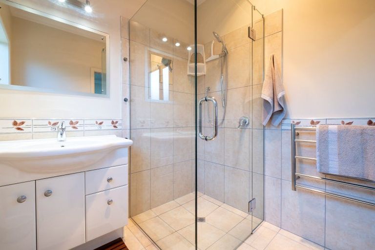 Photo of property in 14 Meissner Road, Havelock North, 4130