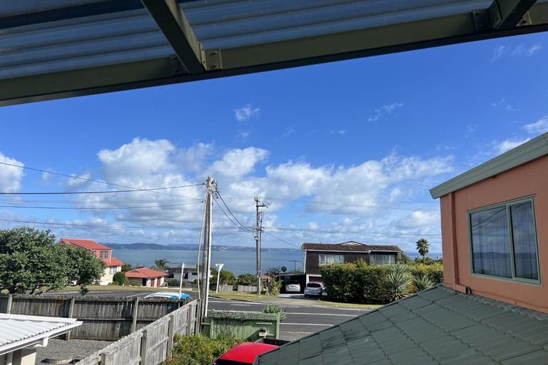 Photo of property in 1361b Whangaparaoa Road, Army Bay, Whangaparaoa, 0930