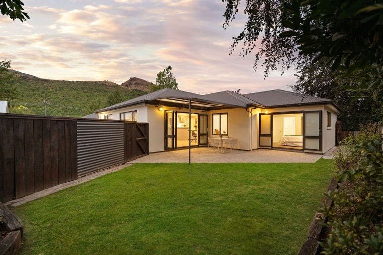 Photo of property in 1/9 Helms Court, Arrowtown, 9302