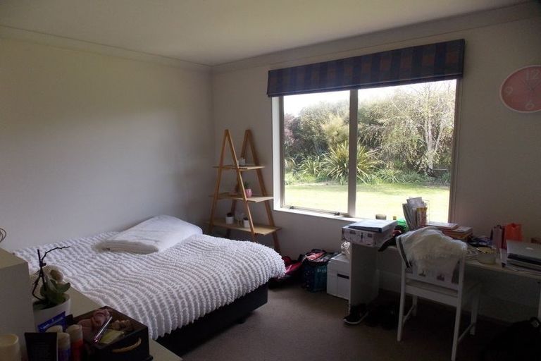 Photo of property in 25 Rewa Street, Takaro, Palmerston North, 4412