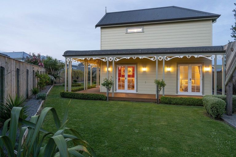 Photo of property in 25 Main Street, Greytown, 5712