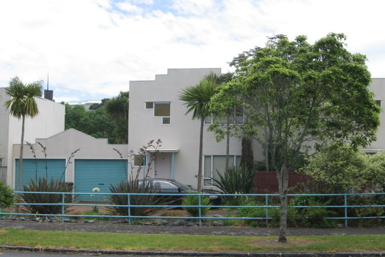 Photo of property in 4/44 Kingsland Avenue, Kingsland, Auckland, 1021