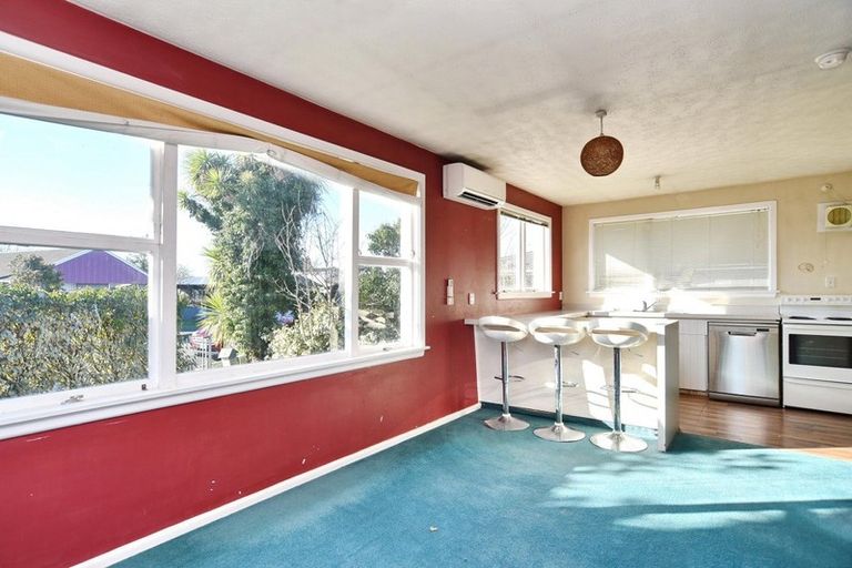Photo of property in 7 Coates Place, Rangiora, 7400