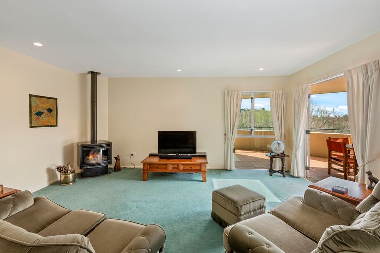Photo of property in 9 Enticott Place, Huntsbury, Christchurch, 8022