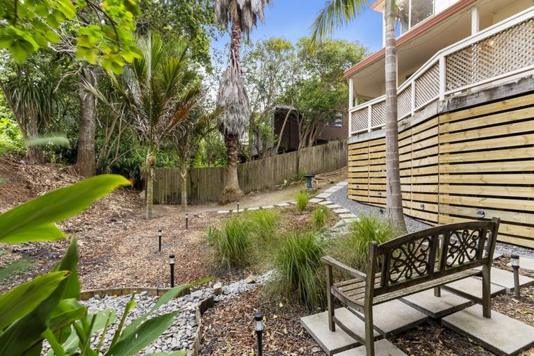 Photo of property in 2/13a Sandspit Road, Cockle Bay, Auckland, 2014