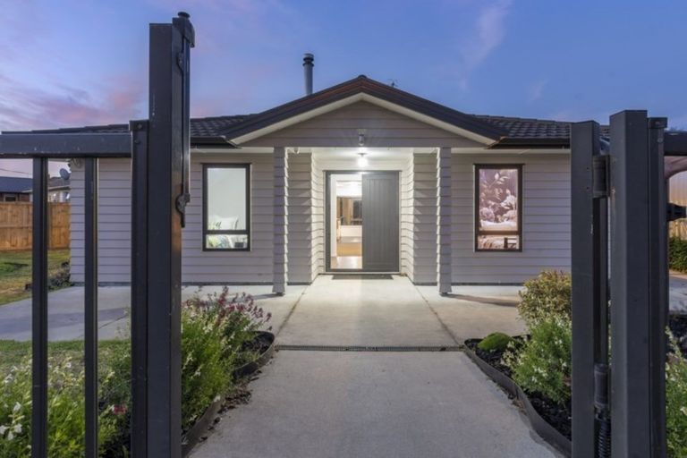 Photo of property in 2 Harris Street, Te Puke, 3119