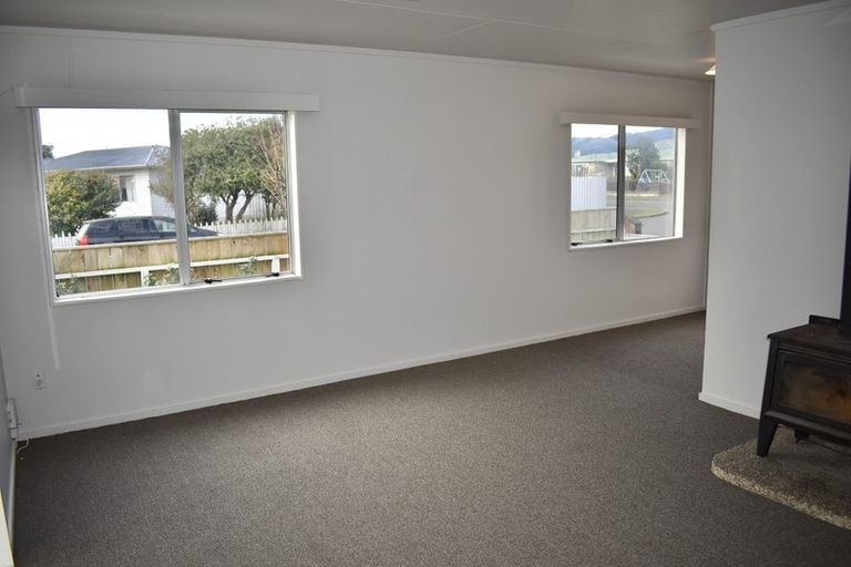 Photo of property in 10 Braemar Street, Levin, 5510