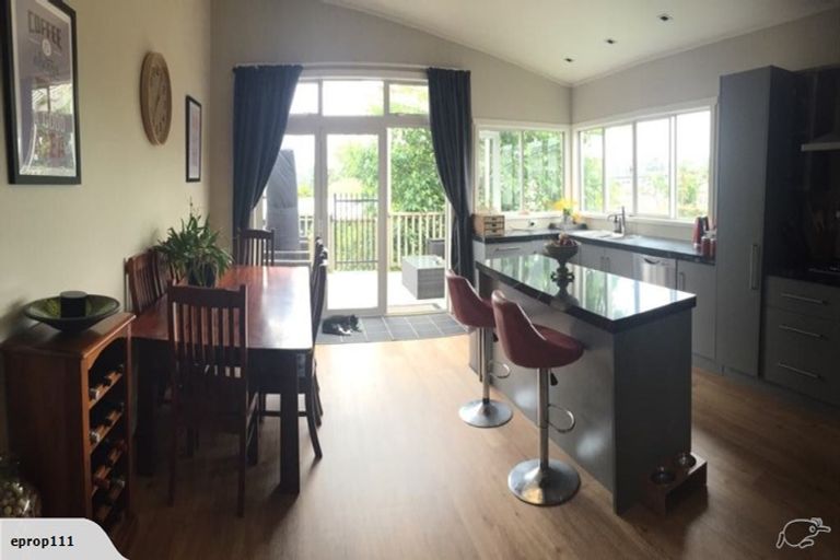 Photo of property in 92a Wharf Road, Clarks Beach, Pukekohe, 2679