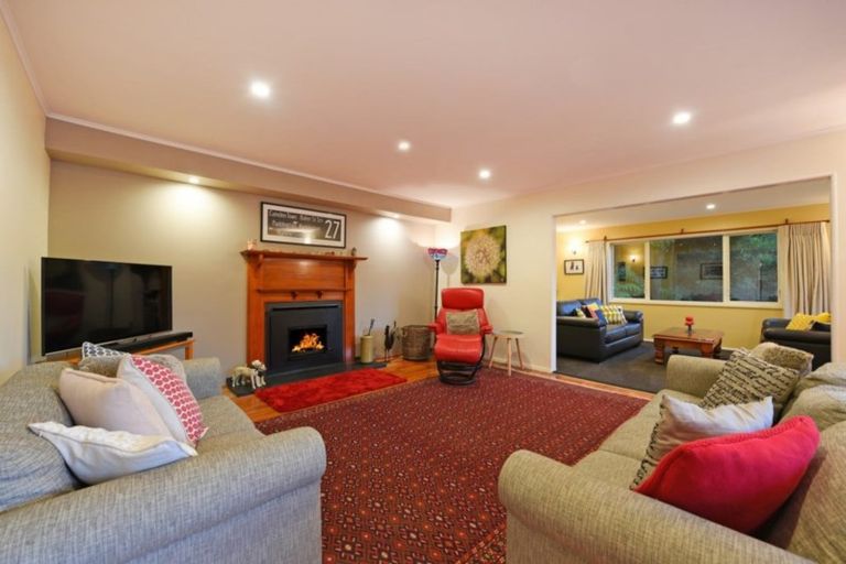 Photo of property in 74a Heretaunga Square, Silverstream, Upper Hutt, 5019