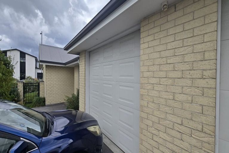 Photo of property in 51 Dow Square, Wigram, Christchurch, 8025