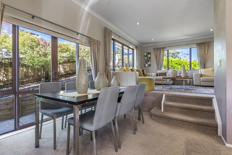 Photo of property in 117a Glendhu Road, Bayview, Auckland, 0629