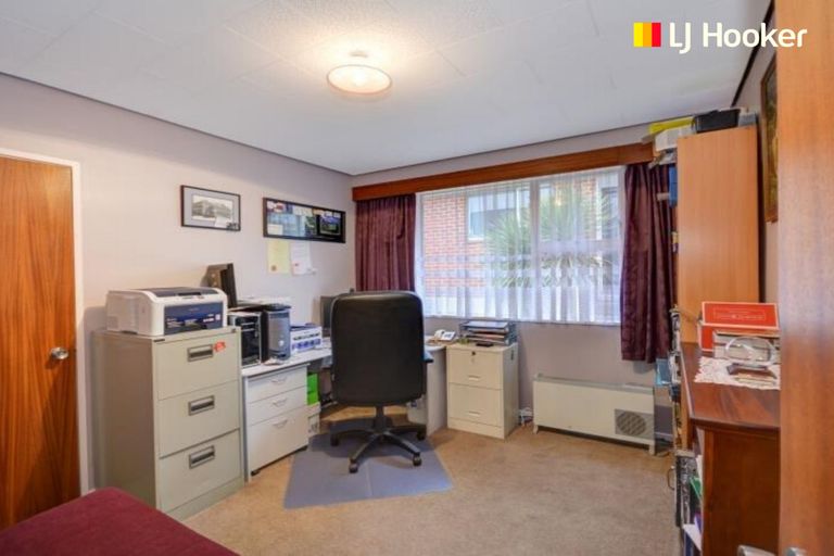 Photo of property in 12 Kinmont Crescent, Kinmont Park, Mosgiel, 9024